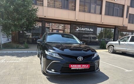 Toyota Camry, 2021 год, 2 180 000 рублей, 4 фотография