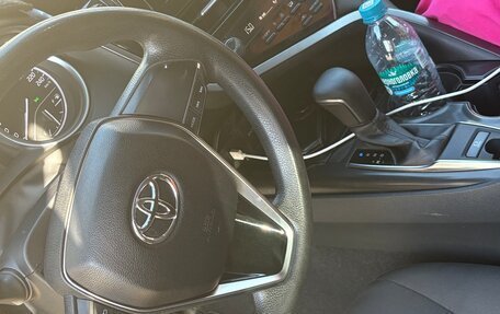 Toyota Camry, 2021 год, 2 180 000 рублей, 13 фотография