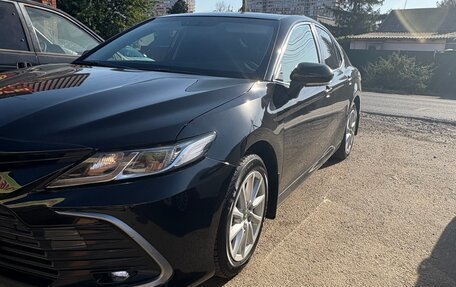 Toyota Camry, 2021 год, 2 180 000 рублей, 18 фотография