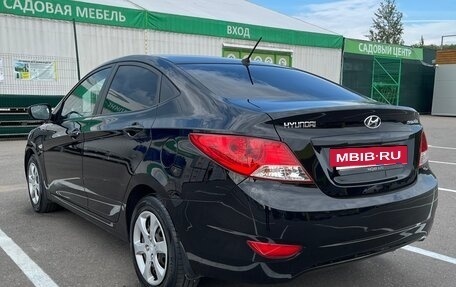 Hyundai Solaris II рестайлинг, 2014 год, 825 000 рублей, 3 фотография
