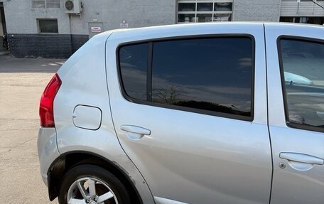 Renault Sandero I, 2011 год, 460 000 рублей, 4 фотография