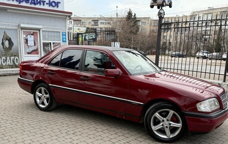 Mercedes-Benz C-Класс, 1994 год, 350 000 рублей, 2 фотография