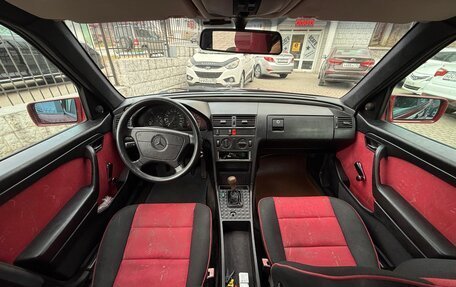 Mercedes-Benz C-Класс, 1994 год, 350 000 рублей, 7 фотография