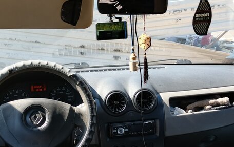 Renault Logan I, 2011 год, 175 000 рублей, 6 фотография