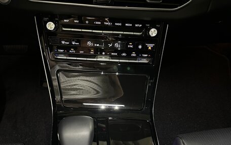 KIA K7, 2019 год, 2 300 000 рублей, 13 фотография