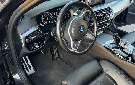 BMW 5 серия, 2019 год, 5 090 000 рублей, 21 фотография