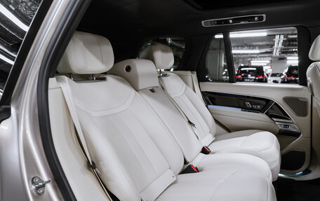 Land Rover Range Rover IV рестайлинг, 2025 год, 25 850 000 рублей, 19 фотография