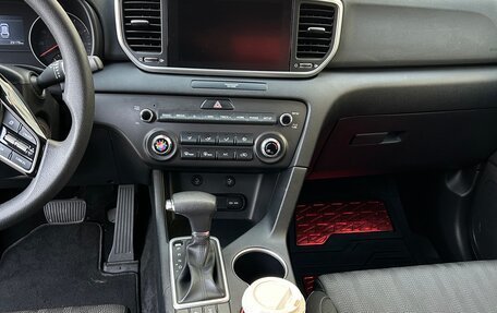 KIA Sportage IV рестайлинг, 2020 год, 2 250 000 рублей, 14 фотография