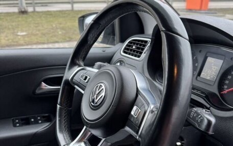 Volkswagen Polo VI (EU Market), 2016 год, 1 150 000 рублей, 6 фотография