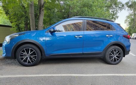 KIA Rio IV, 2021 год, 1 550 000 рублей, 2 фотография