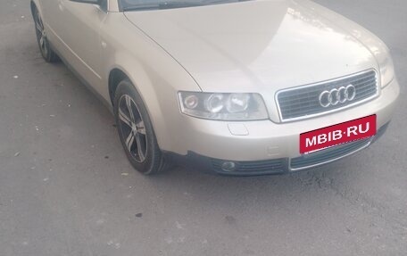 Audi A4, 2001 год, 550 000 рублей, 4 фотография