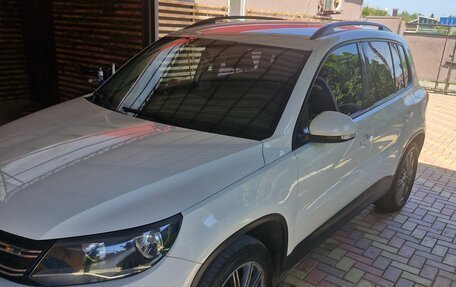 Volkswagen Tiguan I, 2013 год, 1 600 000 рублей, 6 фотография
