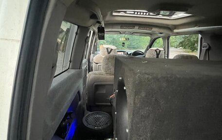 Nissan Serena II, 2000 год, 750 000 рублей, 12 фотография