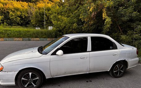 KIA Sephia II, 2001 год, 169 990 рублей, 2 фотография