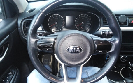 KIA Rio IV, 2018 год, 1 500 000 рублей, 9 фотография