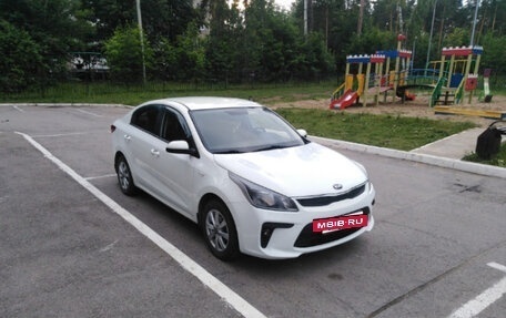 KIA Rio IV, 2018 год, 1 500 000 рублей, 7 фотография