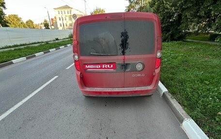 Fiat Doblo II рестайлинг, 2010 год, 560 000 рублей, 2 фотография
