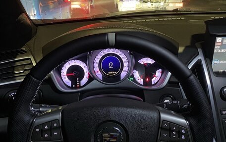 Cadillac SRX II рестайлинг, 2010 год, 1 300 000 рублей, 4 фотография