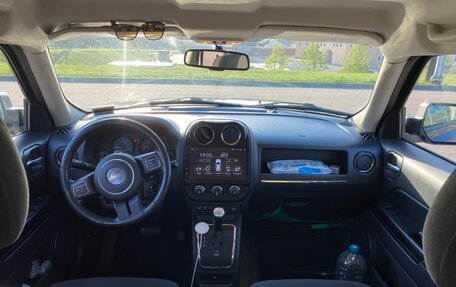 Jeep Liberty (Patriot), 2016 год, 1 300 000 рублей, 8 фотография