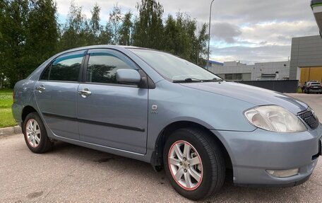 Toyota Corolla, 2003 год, 580 000 рублей, 3 фотография