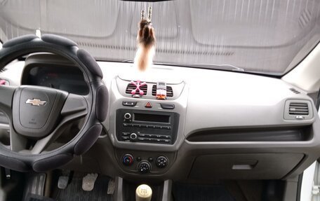 Chevrolet Cobalt II, 2013 год, 400 000 рублей, 6 фотография