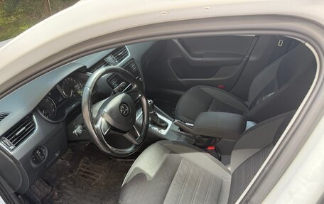 Skoda Octavia, 2017 год, 1 400 000 рублей, 7 фотография