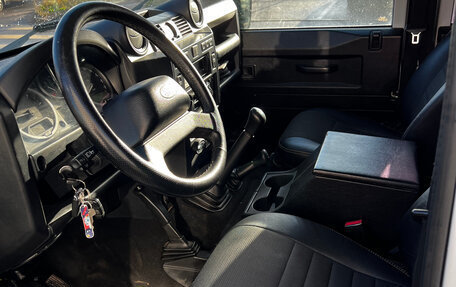 Land Rover Defender I, 2013 год, 2 290 000 рублей, 8 фотография