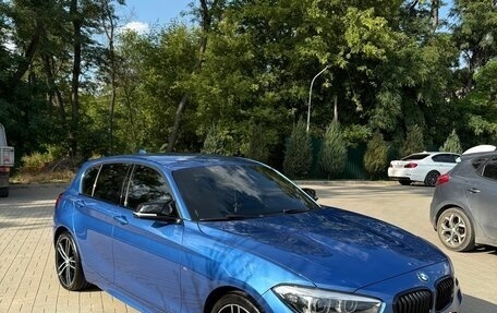 BMW 1 серия, 2018 год, 2 050 000 рублей, 3 фотография