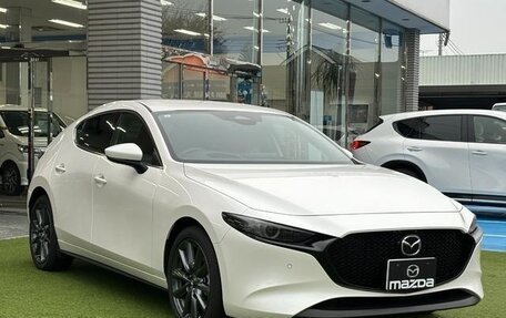 Mazda 3, 2022 год, 1 450 000 рублей, 2 фотография