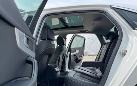 Audi A4, 2021 год, 2 500 000 рублей, 16 фотография