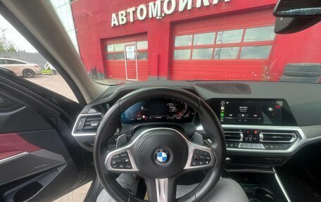 BMW 3 серия, 2021 год, 3 950 000 рублей, 9 фотография