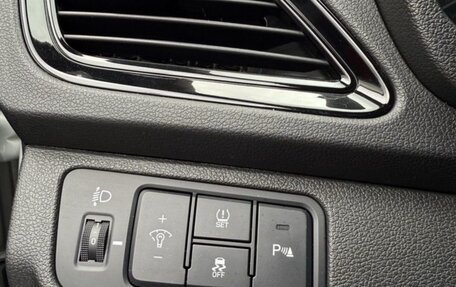 Hyundai Solaris II рестайлинг, 2021 год, 1 570 000 рублей, 12 фотография