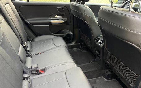 Mercedes-Benz GLB, 2021 год, 3 450 000 рублей, 24 фотография