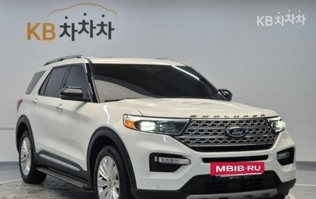 Ford Explorer VI, 2021 год, 2 900 000 рублей, 4 фотография