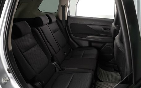 Mitsubishi Outlander III рестайлинг 3, 2014 год, 1 339 000 рублей, 7 фотография