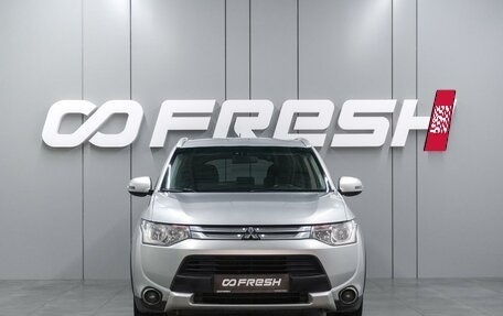 Mitsubishi Outlander III рестайлинг 3, 2014 год, 1 339 000 рублей, 3 фотография