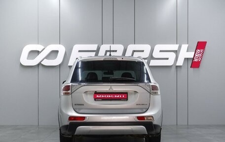 Mitsubishi Outlander III рестайлинг 3, 2014 год, 1 339 000 рублей, 4 фотография