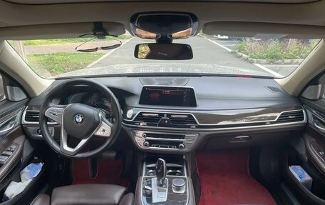 BMW 7 серия, 2021 год, 5 455 000 рублей, 8 фотография