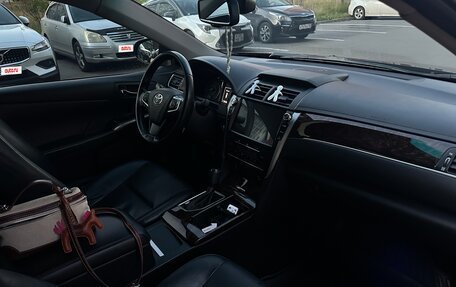 Toyota Camry, 2017 год, 2 200 000 рублей, 6 фотография