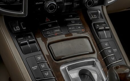 Porsche Cayenne III, 2011 год, 2 149 000 рублей, 13 фотография