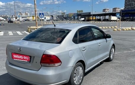 Volkswagen Polo VI (EU Market), 2011 год, 500 000 рублей, 3 фотография