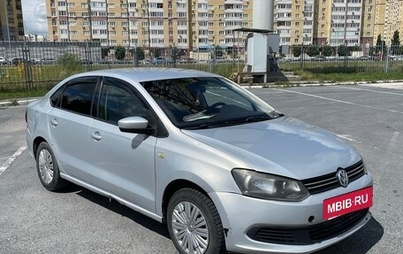 Volkswagen Polo VI (EU Market), 2011 год, 500 000 рублей, 2 фотография