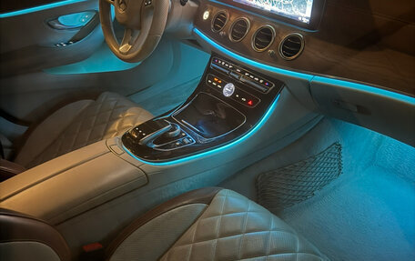Mercedes-Benz E-Класс, 2016 год, 4 100 000 рублей, 2 фотография