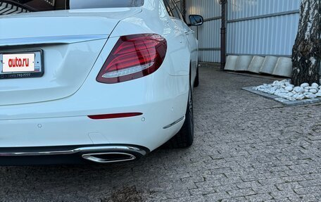 Mercedes-Benz E-Класс, 2016 год, 4 100 000 рублей, 14 фотография