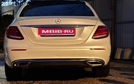 Mercedes-Benz E-Класс, 2016 год, 4 100 000 рублей, 13 фотография