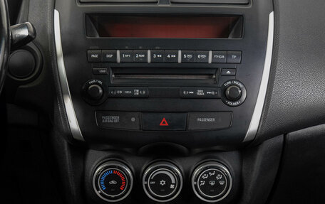 Mitsubishi ASX I рестайлинг, 2010 год, 999 000 рублей, 17 фотография
