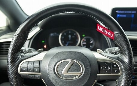 Lexus RX IV рестайлинг, 2021 год, 6 200 000 рублей, 16 фотография