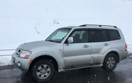Mitsubishi Montero III, 2002 год, 700 000 рублей, 3 фотография