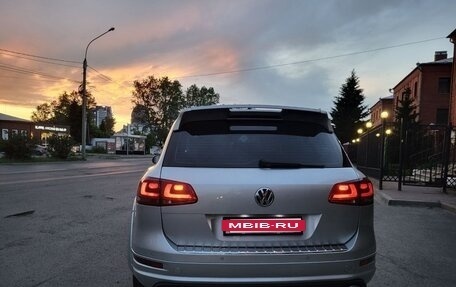 Volkswagen Touareg III, 2011 год, 2 190 000 рублей, 9 фотография