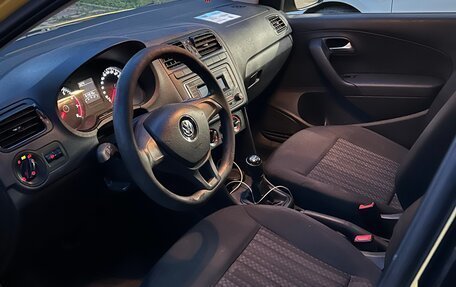 Volkswagen Polo VI (EU Market), 2018 год, 500 000 рублей, 8 фотография